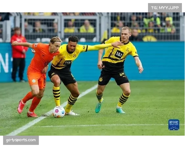 雷尔森12次助攻赛事第二，多特中场串联进攻能力值得肯定